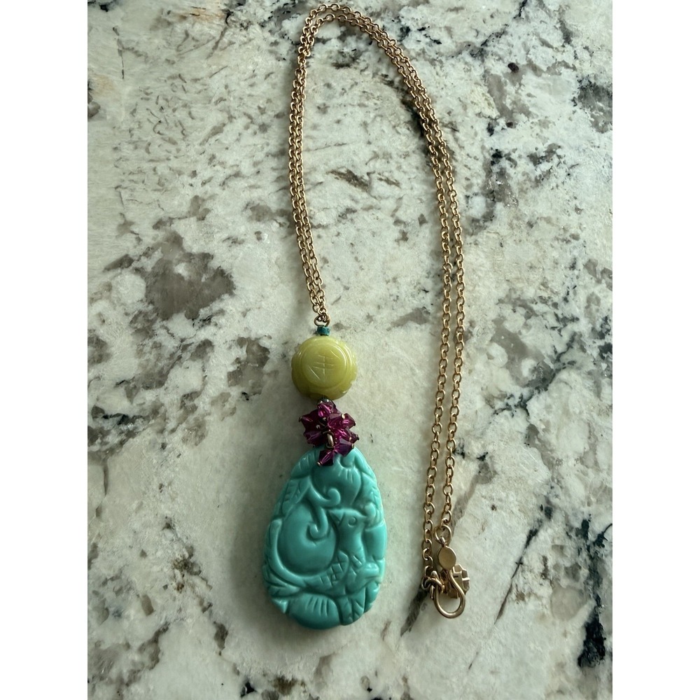 Vintage Monet Necklace Gold Tone Chain‎ Carved Acrylic Pendant READ
